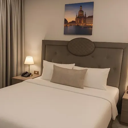 Saraya Palace Hotel Doha Exterior photo