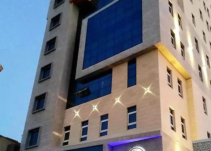 فندق سرايا تاون